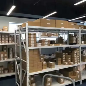 Hot-bán YF2A15-300UB5M2A 2095845 cắm kết nối và cáp cảm biến/Thiết bị truyền động Cáp vít kết nối - Product Image 2