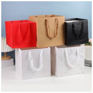 Sacs en papier carrés imprimés haute résistance 2025 en gros, personnalisables, en vente - Product Image 5