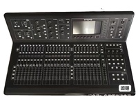Console de mixage numérique M32R LIVE d'occasion, live/studio, avec 40 canaux d'entrée, 16 préamplis micro PRO, 25 bus de mixage, multitrack