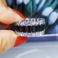 Bague d'éternité de luxe à large bande multi-rangs en zircon cubique noir et blanc, plaquée platine sur laiton, bijoux de mariage pour femmes