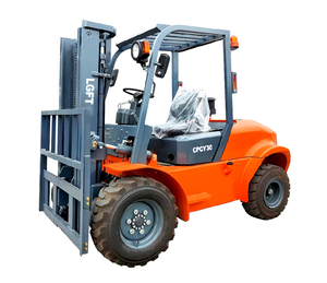 LGFT 3,5 Ton Compact 4WD 4x4 Carretilla elevadora todo terreno Motor diésel todoterreno a la venta - Product Image 6