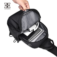 Sac de poitrine pour hommes personnalisable de haute qualité sac à bandoulière en cuir imperméable à la mode sac à bandoulière unique décontracté à prix d'usine