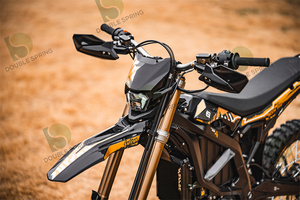 Moto tout-terrain électrique Sur Ron 2026 Ultra Bee 74V 21kW à transmission centrale, 140 km/h, 60 Ah, 440 Nm, Moto tout-terrain noire Surron - Product Image 3