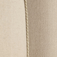 Lit plateforme King Size en lin crème français avec tête de lit festonnée et capitonnée, pieds tournés, cadre de lit pour chambre à coucher, mobilier de maison