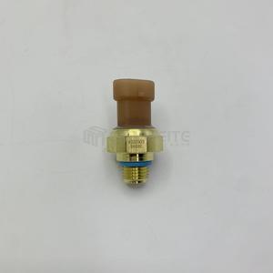 Sensor de presión de aceite Dongfeng Cummins 4921503 con montaje roscado y medidor piezoresistivo para motor diésel de excavadora - Product Image 1