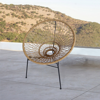 Ensemble de chaises longues de jardin hôtel club chaise simple chaises de balcon de restaurant intérieures et extérieures