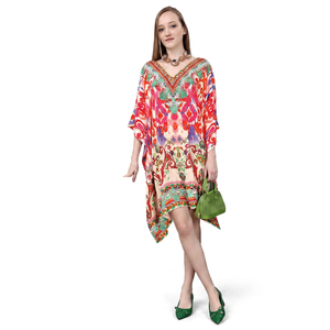 Robe caftan africaine en viscose pour femme, tunique maxi, poncho ample, style kimono, aspect satiné soyeux, tenue bohème pour les vacances et les stations balnéaires - Product Image 1