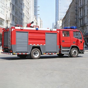 Camión de Bomberos Dongfeng de China - Equipado con Tanque de Espuma para una Respuesta Eficiente a Emergencias - Product Image 3
