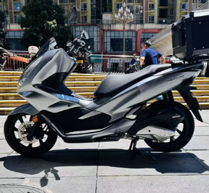 Honda PCX150 <span class=keywords><strong>d</strong></span>'occasion à vendre - ESP 150cc, Économique en carburant, Idéal pour les <span class=keywords><strong>d</strong></span>éplacements urbains - Product Image 6
