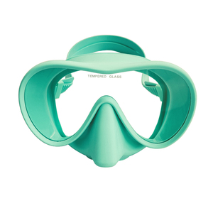<span class=keywords><strong>Masque</strong></span> de plongée, de plongée avec tuba et de plongée libre <span class=keywords><strong>Cressi</strong></span> CRS-FMSS-WT, en plastique, avec verres en verre trempé, anti-buée, étanche, léger et durable - Product Image 5