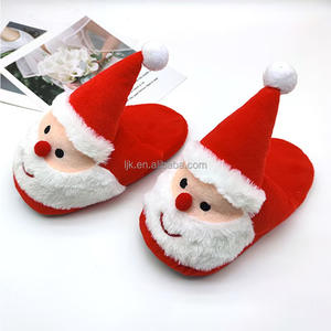 Chaussons en peluche personnalisés Père Noël pour enfant Chaussons amusants et chauds Chaussons de maison Cadeau de Noël <span class=keywords><strong>Chaussures</strong></span> en peluche - Product Image 4