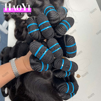 Échantillon gratuit brésilien brut non transformé vierge Remy cheveux faisceaux cuticule aligné cheveux armure vague de corps bouclés extension de cheveux humains