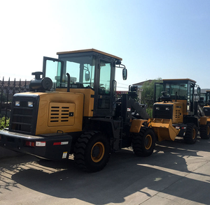 Chargeur compact 1,6 tonne, mini-chargeuse sur pneus avec accessoires multifonctions, godet de 1 m³ pour diverses tâches, très demandé au Chili - Product Image 5