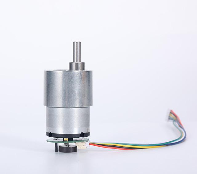 JGB37-520 Brush DC Geared Motor with Built-in Hall Encoder 20Nm Torque for Self-Balancing Vehicles with Speed Measurement