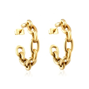 Modernos y Elegantes Pendientes de Acero Inoxidable Chapados en Oro de 18K, Joyería con Diseño Geométrico de Cadena y Aros CH para Fiesta - Product Image 3
