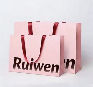 Sac en papier kraft noir et rose personnalisé de luxe, imprimé en couleur, pour vêtements, cadeaux, bijoux, emballage de vente au détail, avec logo - Product Image 4
