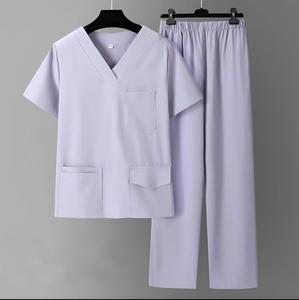 Uniforme de Hospital Antiarrugas y Fresco con Múltiples Bolsillos para Enfermeras, Esteticistas y Salones de Uñas - Product Image 2