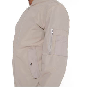 Chaqueta Bomber Ligera y Transpirable de Diseño Invernal, Estilo Urbano, Calidad Premium, Cómoda para el Invierno - Product Image 3