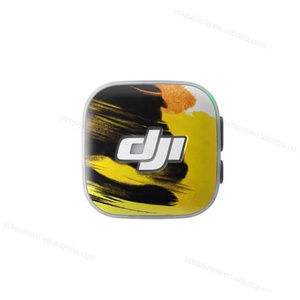 อุปกรณ์เสริม <span class=keywords><strong>DJI</strong></span> MIC <span class=keywords><strong>MINI</strong></span> 2S <span class=keywords><strong>รีวิว</strong></span>: ชุดเวลาที่มีหน้าแม่เหล็กสำหรับการปรับแต่งไมโครโฟนไร้สาย - Product Image 4