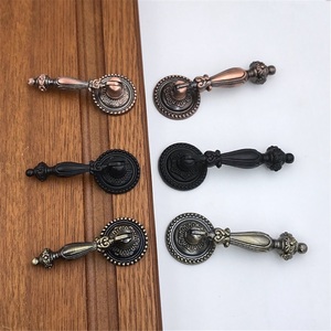 Tirador de un solo orificio de aleación de zinc, moderno, ligero, con diseño de mariposa, para puertas de armario, cajones y muebles. - Product Image 3