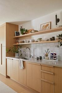 Vermonhouzz Armadio su Misura in Rovere Chiaro Resistente all'Umidità Collezione 2026 con Bordo Impermeabile per Cucine in Zone Umide - Product Image 6