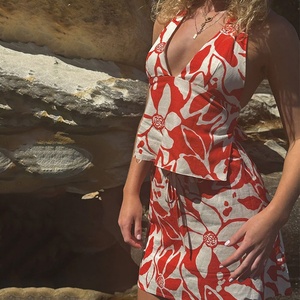 Robe courte à deux pièces pour femmes, imprimé hawaïen, col halterneck en V profond, lin de haute qualité, robe à deux pièces - Product Image 2