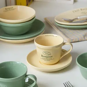 厂家直销ins韩国陶瓷咖啡杯茶碟套装创意奶油绿色陶瓷餐具套装