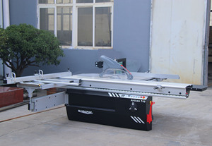 Sierra de Mesa Deslizante SAGAMAC T45 Artisen, Sierra Circular de Alta Precisión para Trabajar la Madera de 7.5kW - Product Image 2