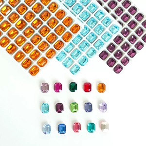 Vente en gros d'accessoires de bijouterie DIY avec des strass en verre K9 à fond pointu, rectangulaires, octogonaux et à surface plate, directement du fabricant. - Product Image 4