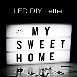 Boîte à lumière de cinéma avec lettres, enseigne lumineuse à lettres changeantes de couleur avec 260 lettres noires et colorées et émoticônes - Product Image 4