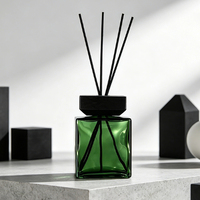 Bouteille diffuseur de parfum en verre côtelé carré de 1L avec logo personnalisé, bouchon en bois et bouchon intérieur, format Jumbo, pour marques américaines et britanniques, OEM