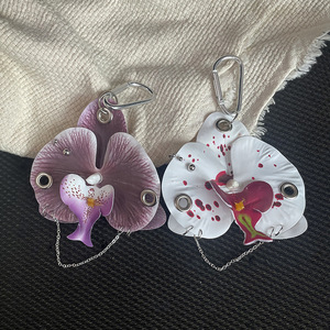Porte-clés Fleur d'Orchidée Gothique en Métal Industriel avec Œillet et Chaîne, Accessoire Punk pour Sacs et Clés - Product Image 4