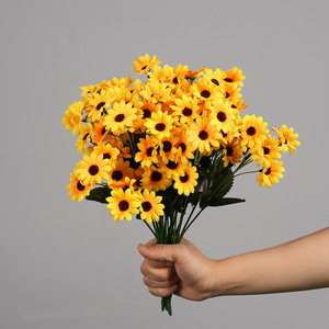 Bouquet de tournesols artificiels en PVC, pétales entiers, plante entière, décoration intérieure, arrangement floral - Product Image 3