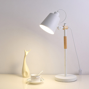 Kim loại thiết kế mới chất lượng cao cổ retro chăm sóc mắt Đèn bàn cho trẻ em đọc sách - Product Image 2