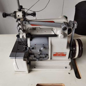 Máquina de Coser Overlock Industrial para Uso Industrial - Product Image 2