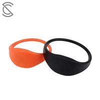 Bracelet en silicone personnalisé avec logo RFID 13,56 MHz, étanche, Fudan F08, pour club, parc d'attractions, parc aquatique