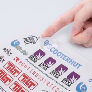 Autocollants adhésifs personnalisés en PVC et PP imprimés UV pour étiquettes de boissons, eau, jus, vin minéral et papier couché - Product Image 5