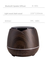 Diffuseur portatif de haut-parleur du grain en bois BT d'OEM MADE, diffuseur de musique d'huiles décoratives de 400ml