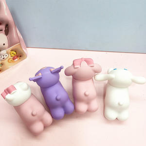 Venta caliente <span class=keywords><strong>grapadora</strong></span> de dibujos animados de silicona personalizada decoración de escritorio lindo pequeño diablo figura de perro de orejas grandes estudiante Mini <span class=keywords><strong>grapadora</strong></span> - Product Image 6