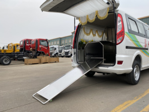 Véhicule mortuaire Foton, ambulance de transport de corps, compartiment réfrigéré en acier inoxydable pour salons funéraires - Product Image 2