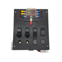 Boîtier de commande 12V pour caravane 4x4 avec connexion électrique et bloc de fusibles 6 voies