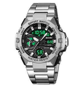 Orologio Digitale Sportivo da Uomo Skmei 2404 Nero Personalizzabile con Logo, Impermeabile 3 ATM, Cinturino in Acciaio Inossidabile - Product Image 5