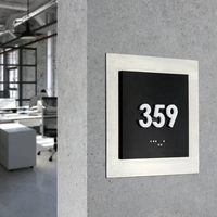 Plaque de numéro de maison en acrylique décorative 3D de haute qualité avec lettres braille ADA pour bâtiments, voitures, hôtels, bureaux et propriétés privées