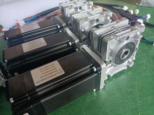 มอเตอร์ไฮบริด Siheng 86 มม. Nema34 พร้อมไดรเวอร์ในตัว แรงบิด 3.44 นิวตันเมตร 7 นิวตันเมตร 10.6 นิวตันเมตร 48 โวลต์ดีซี พร้อมเอนโค้ดเดอร์แบบ Absolute 17 บิต ได้รับการรับรองมาตรฐาน CE สำหรับงานอุตสาหกรรม - Product Image 4