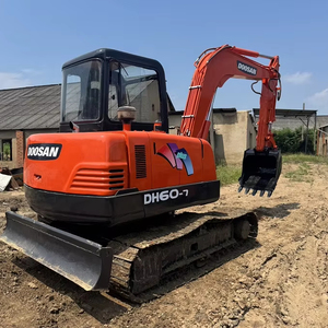 Excavadora usada japonesa Doosan DH60 de 6 toneladas, barata y de alta calidad, miniexcavadora de segunda mano con EPA en stock. - Product Image 1