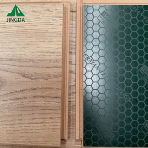 Suelo Laminado Ash de 12 mm con Sistema de Clic, para Cocina y Pasillo, Certificado AC3 y Greenguard, Calidad Certificada para Pedidos al por Mayor - Product Image 2