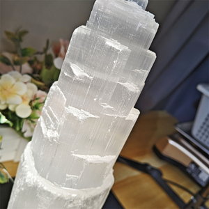 Kindfull 20cm tour de lampe en sélénite poli sculpté à la main cristal brut pierre de guérison pour la méditation cadeau décor Souvenir artisanat amour - Product Image 4