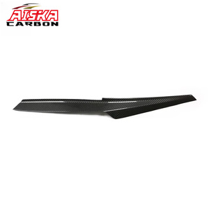 AISKA G80 4 PCS/SET Kits intérieurs en fibre de carbone sèche comprenant un cache de console et des revêtements de tableau de bord pour <span class=keywords><strong>les</strong></span> modè<span class=keywords><strong>les</strong></span> BMW LCI M2 M240i M3 M4 - Product Image 4