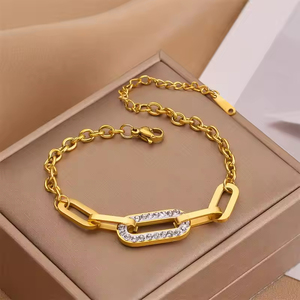 Pulsera geométrica chapada en oro de 18 quilates a la moda para mujer, joyería de muñeca gruesa de acero inoxidable con pulsera de circón para niñas - Product Image 5