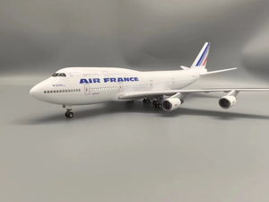 Modelo de Avión de Resina a Escala 1/150 de 47 cm de Air France <span class=keywords><strong>Boeing</strong></span> <span class=keywords><strong>747</strong></span>-<span class=keywords><strong>400</strong></span> con Luces LED y Tren de Aterrizaje, Coleccionable - Product Image 6